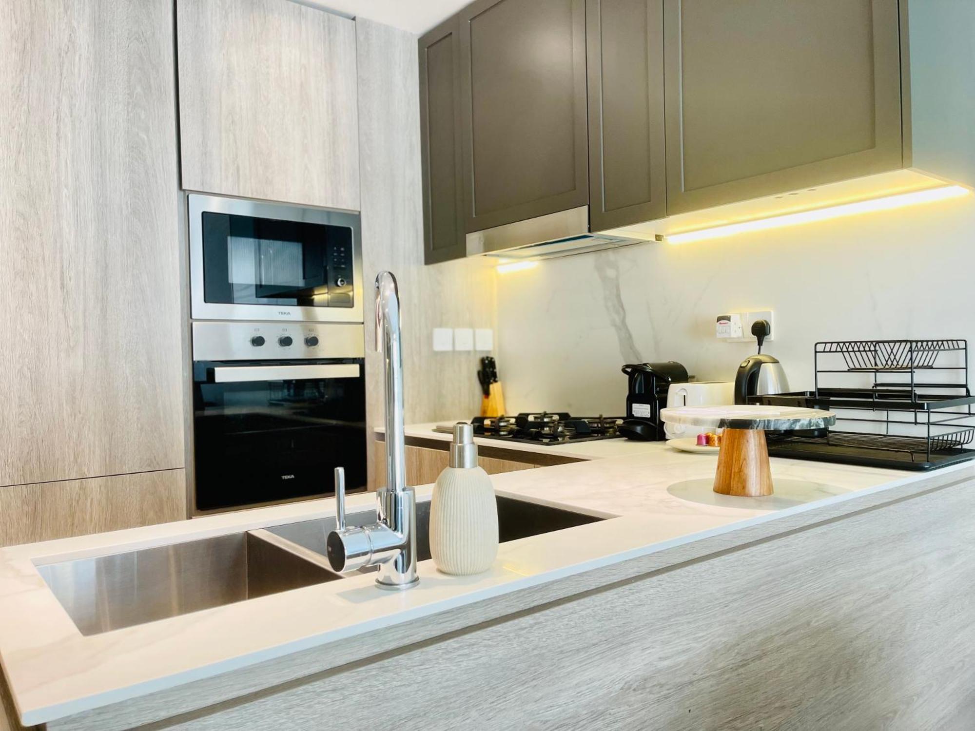 Apartment Brand New Luxury 1 Bedroom