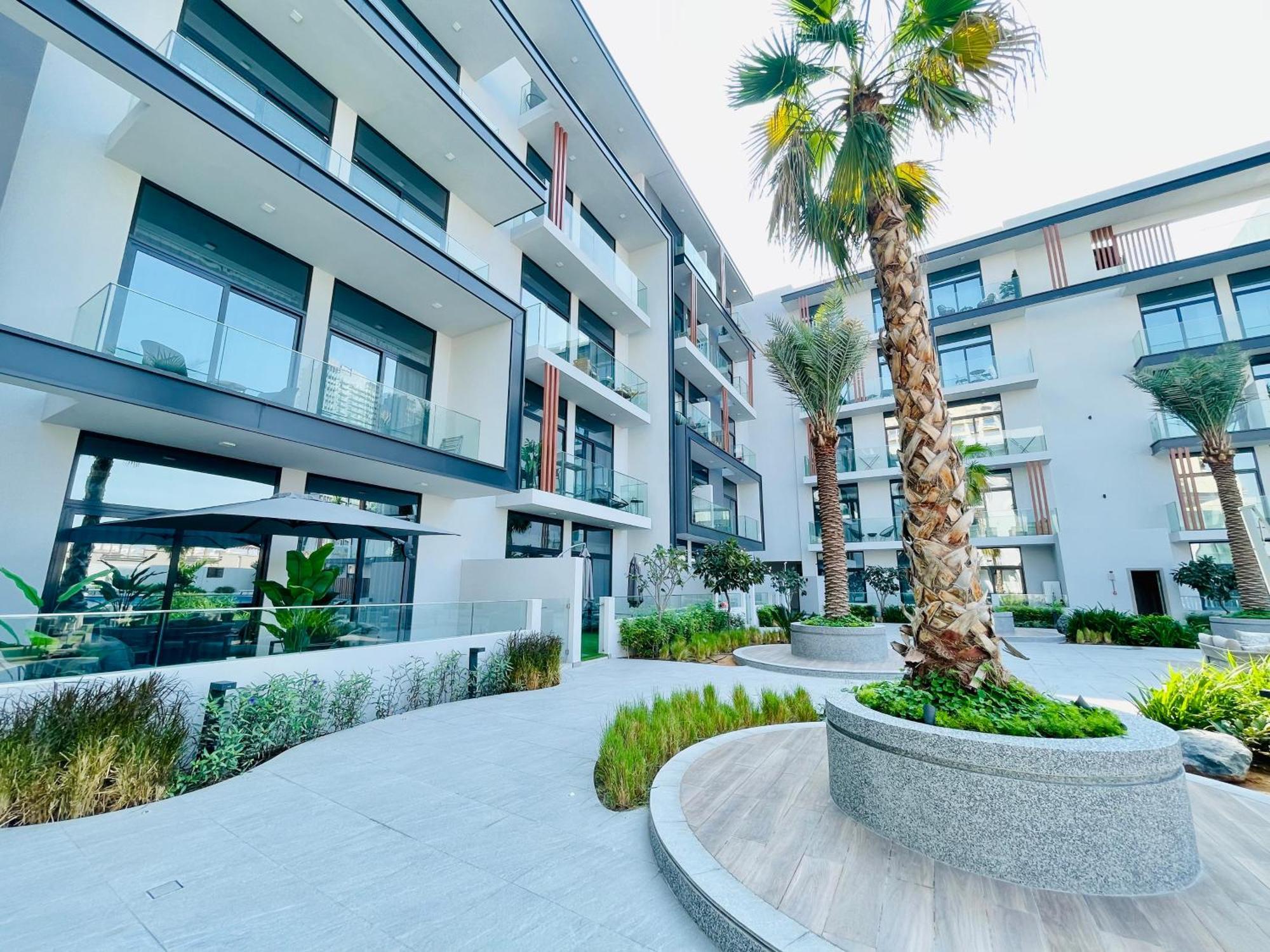 Apartment Brand New Luxury 1 Bedroom